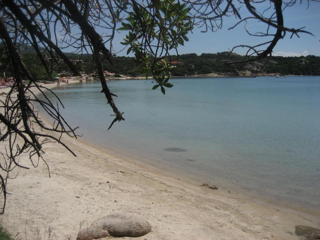 Hotel Villa Gemella Baja Sardinia Exterior photo